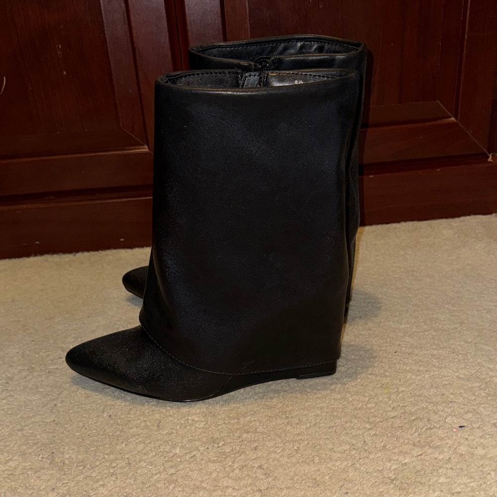 Elegant Black Women's Boots